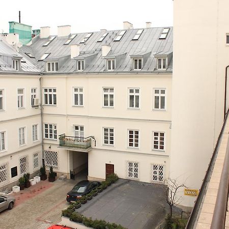 Pokoje Na Chmielnej 2 Hostel Varsó Kültér fotó